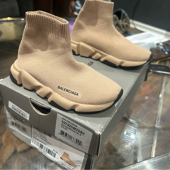 Authentic Tan Kids Balenciaga Sock Sneakers - Picture 2 of 13